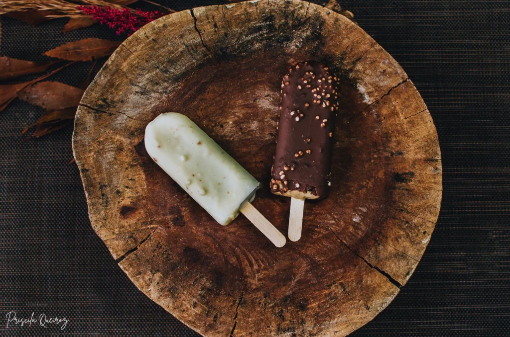 Picolés Frutados — Guttos Sorvetes